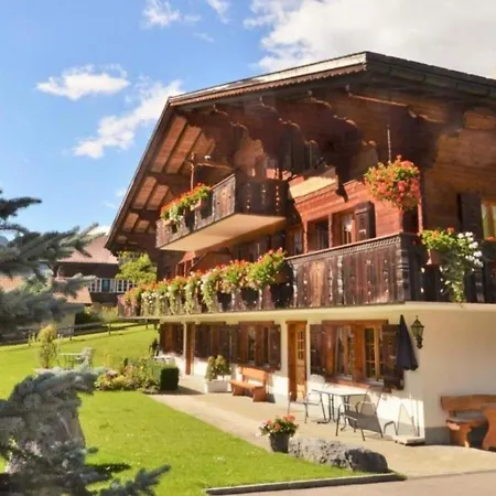 Chalet Stieregg, Ost גרינדלוולד