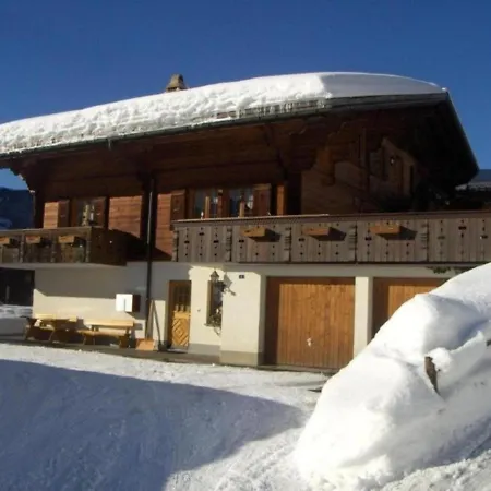 Chalet Stieregg, Ost מלון